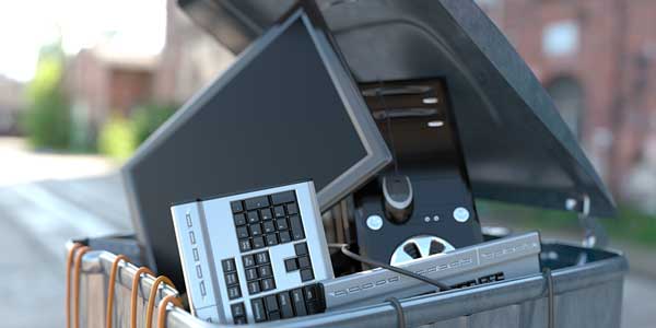 Avoid the Trash Heap: 16 Creative Uses for an Old Computer
